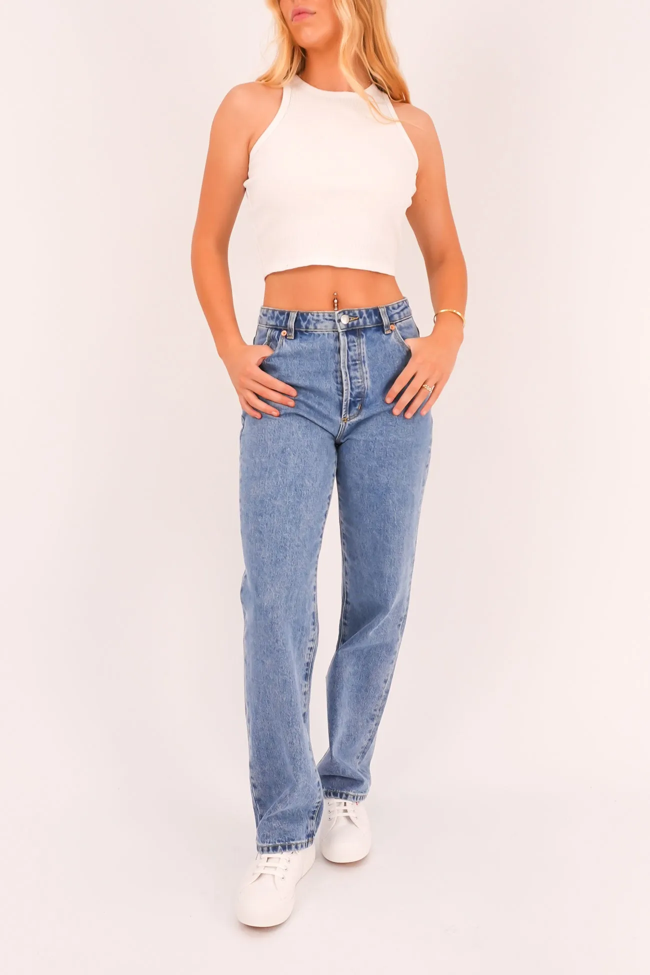 90s Relaxed Jean River Blue Everyday Piece Neutral Lightweight