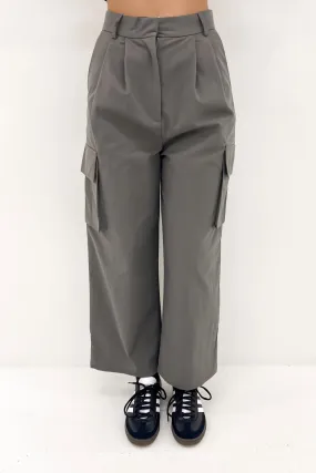 Lyle Cargo Pant Charcoal Hypoallergenic fabric Pocket Reinforcement
