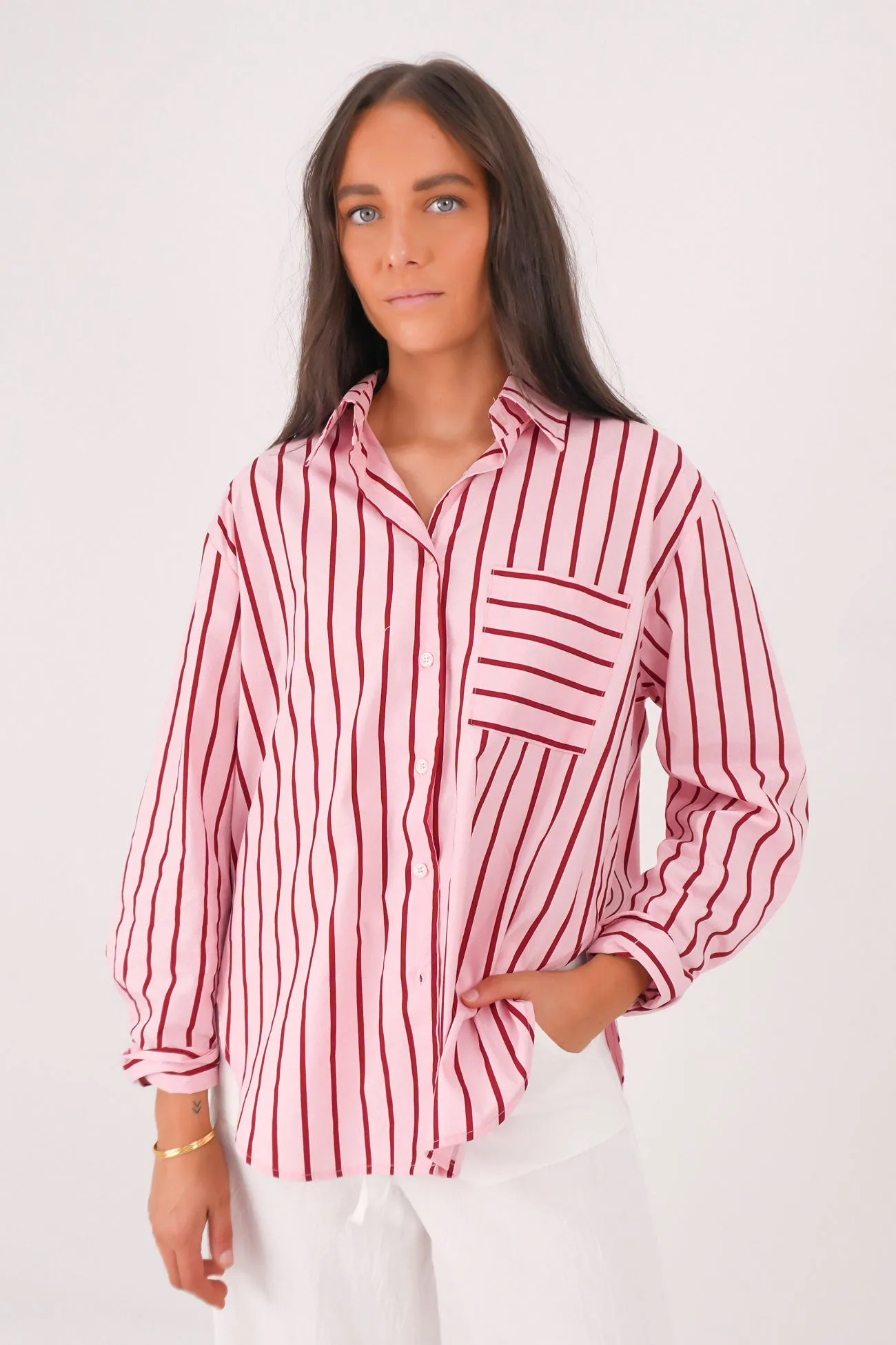 Travel Essential Lynton Shirt Red Stripe
