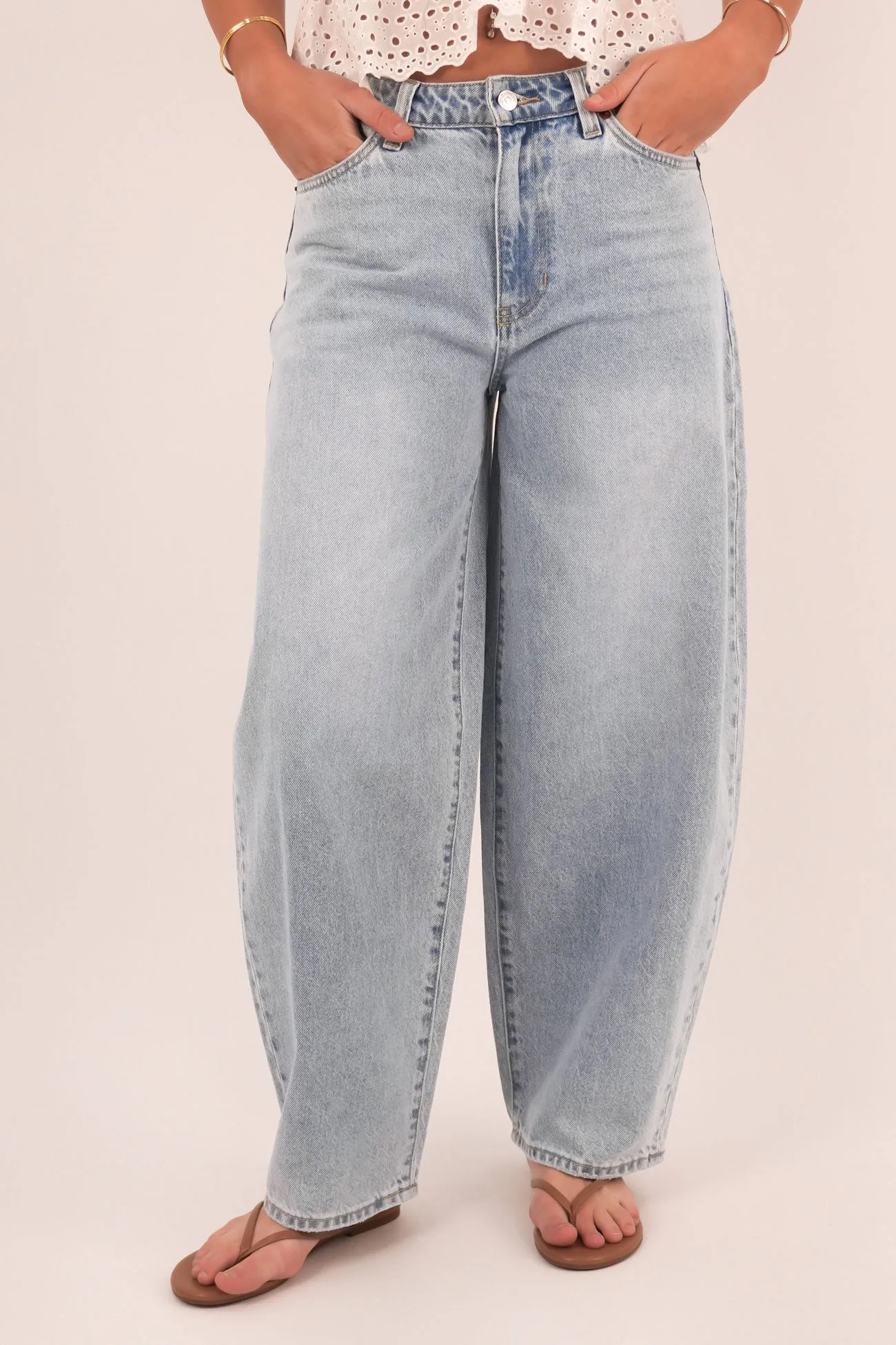 Youth Style Stylish Road Trip Mid Barrel Jean Brightside Fade Petite