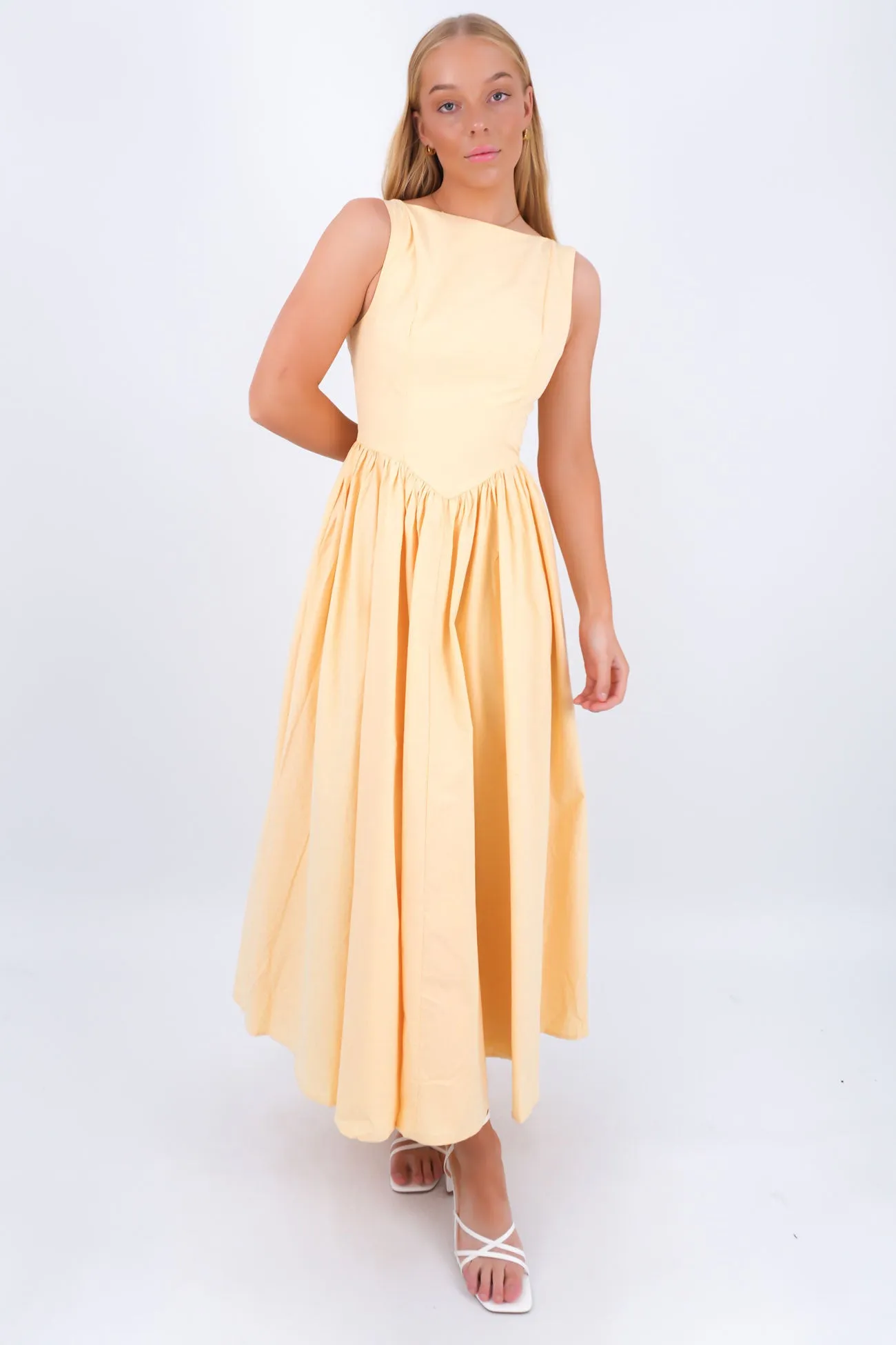 Maisie Maxi Dress Lemon Silky Silhouette