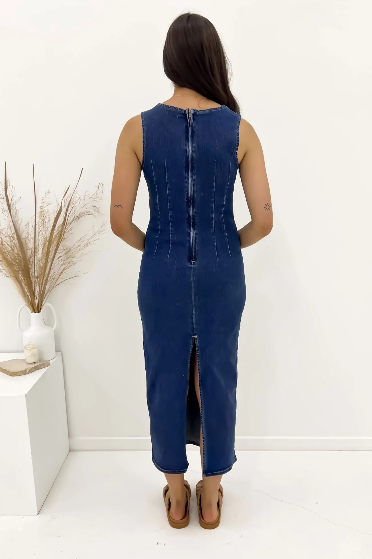 Relaxed Style Seasonal Essential Maiya Denim Midi Dress Indigo