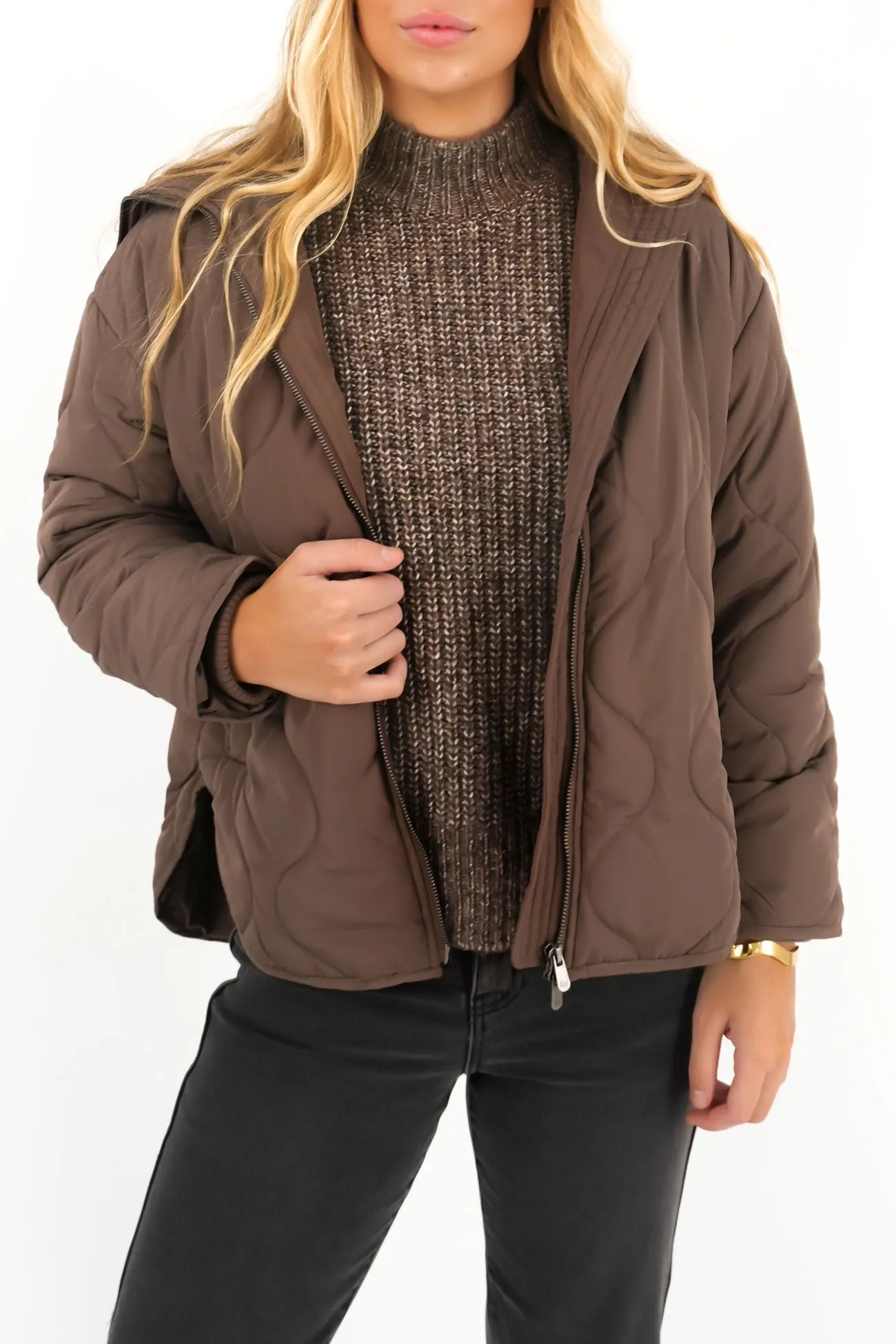 MagneticClosureSystem Mellow Quilted Jacket Chocolate