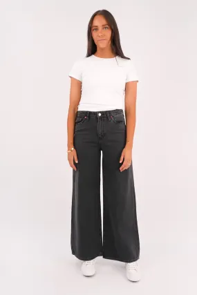 Traveler Gear Bold Look Thermal Regulating Fabric Mid A-Line Jean Black Logic