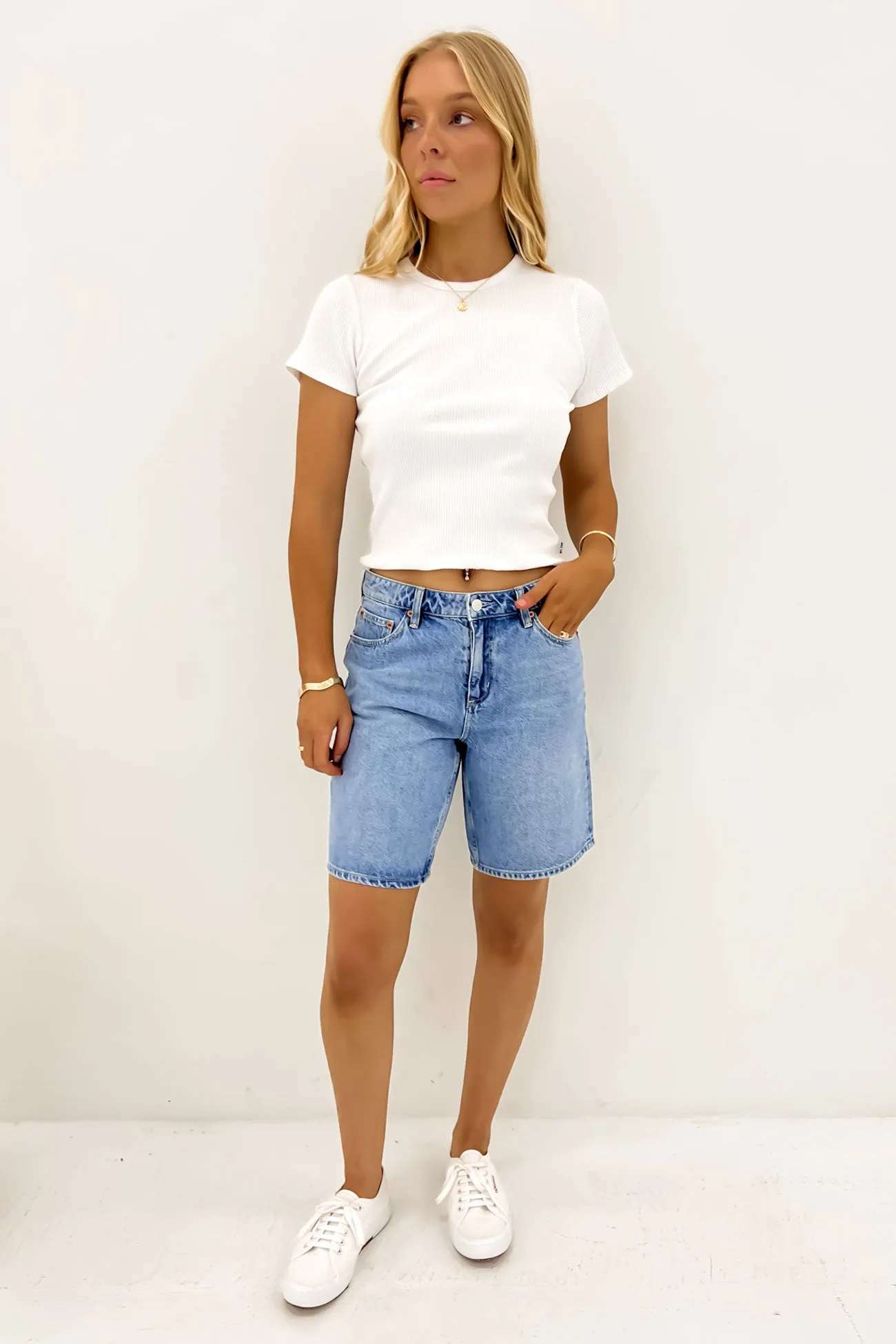Mid Baggy Short Yesterdays Blue Secure Zipper Closure Vintage Look