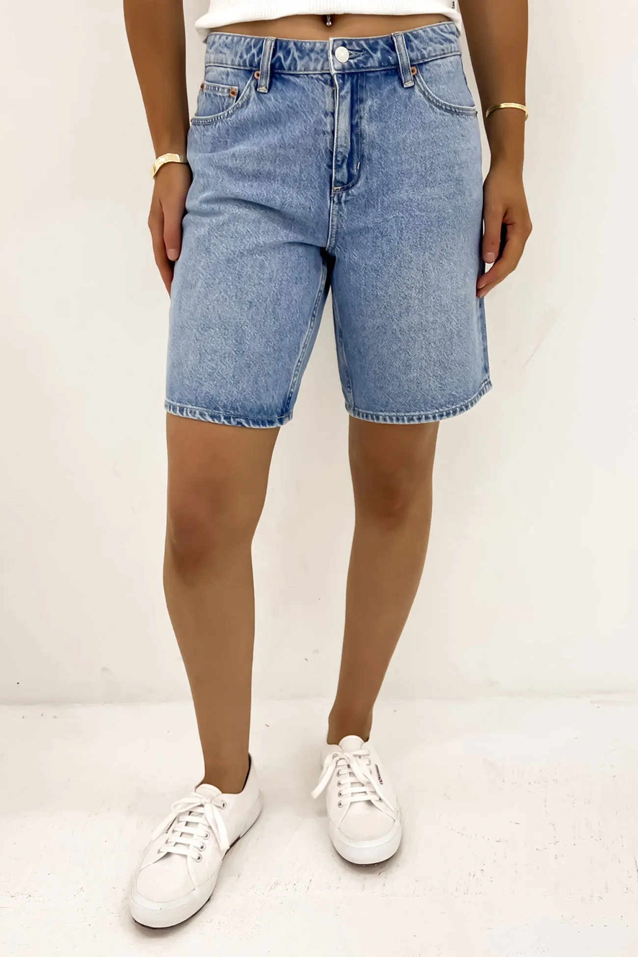 Mid Baggy Short Yesterdays Blue Multi Panel Cut tall sizing