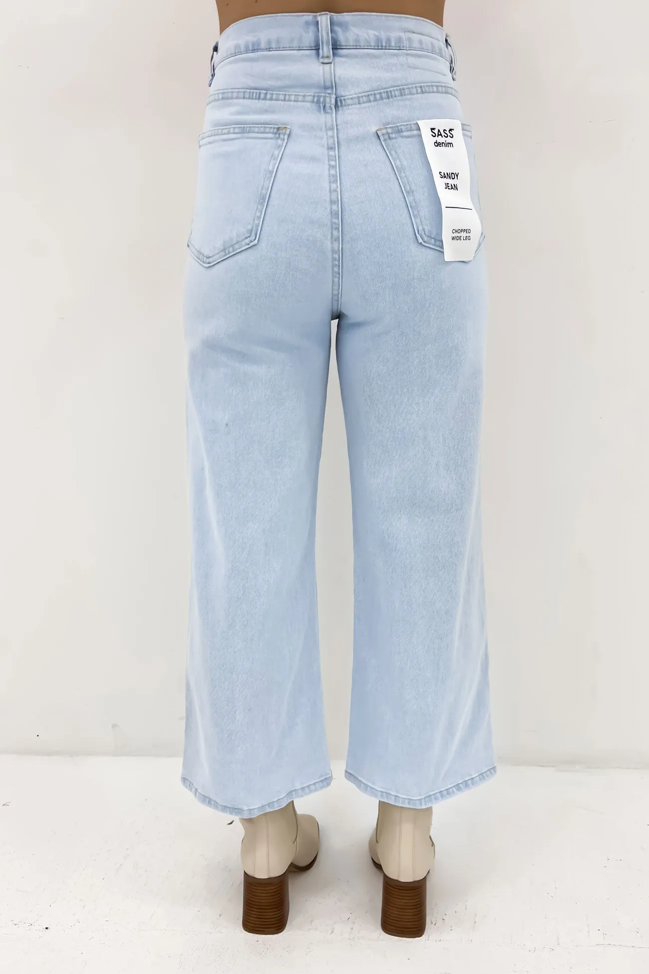 Casual Dressing All Style Fit Sandy Jean 96 Bleached Wash