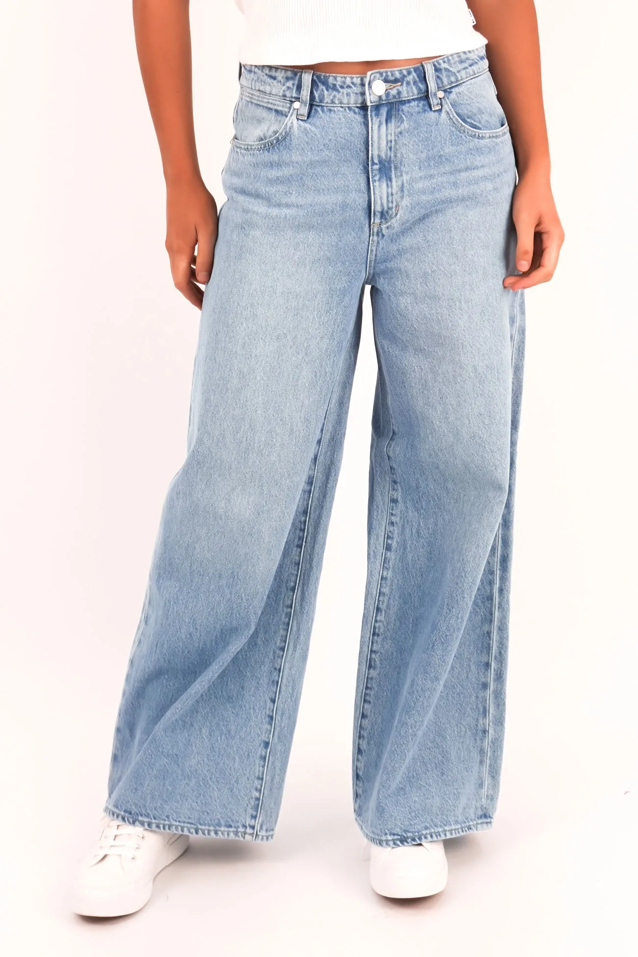 Staple Piece Easy Wearing Mid Stevie Jean Blue Velvet Petite