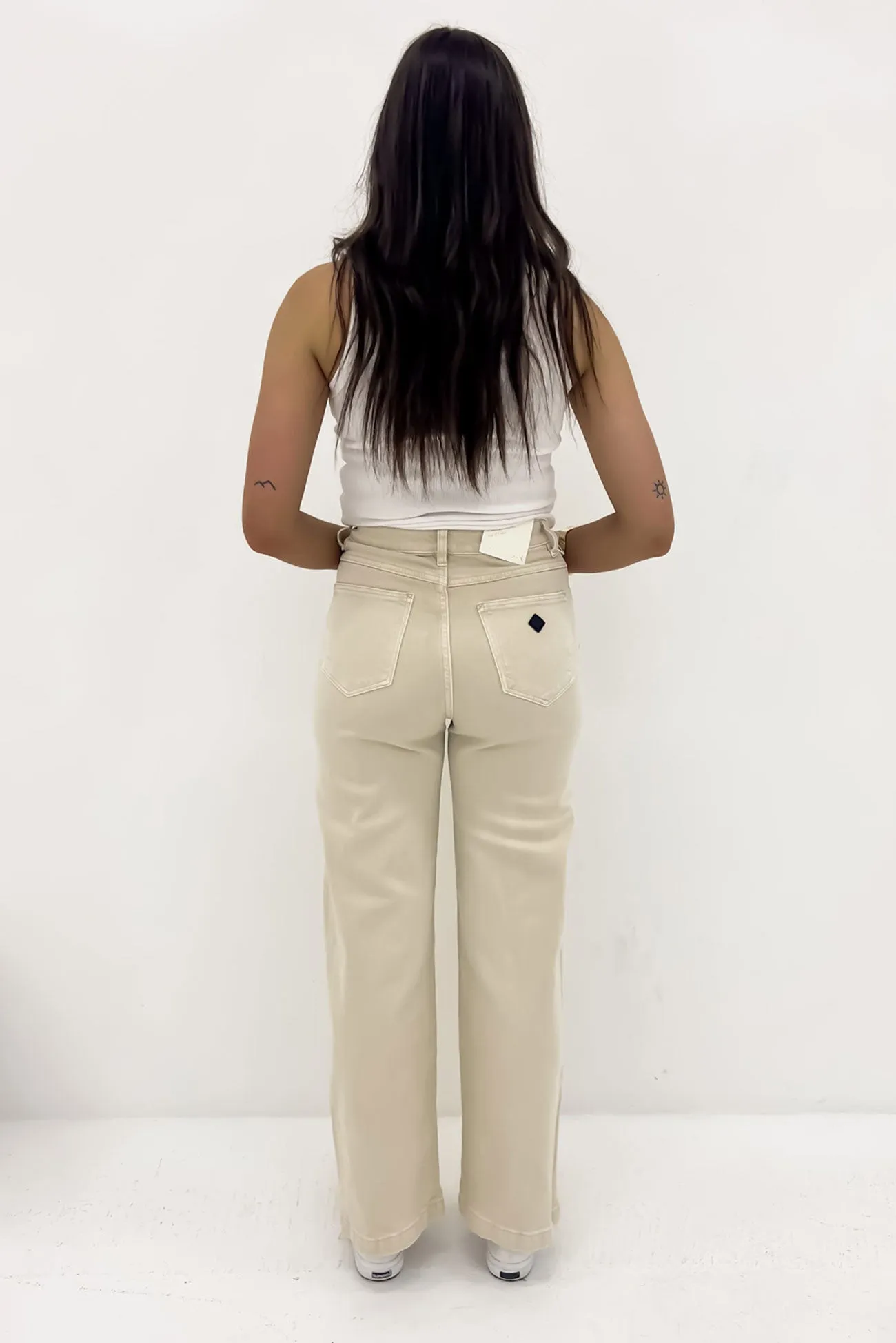 Chill Outfit Streetwear Fan Holiday Vibes A 94 Wide Jean Clay