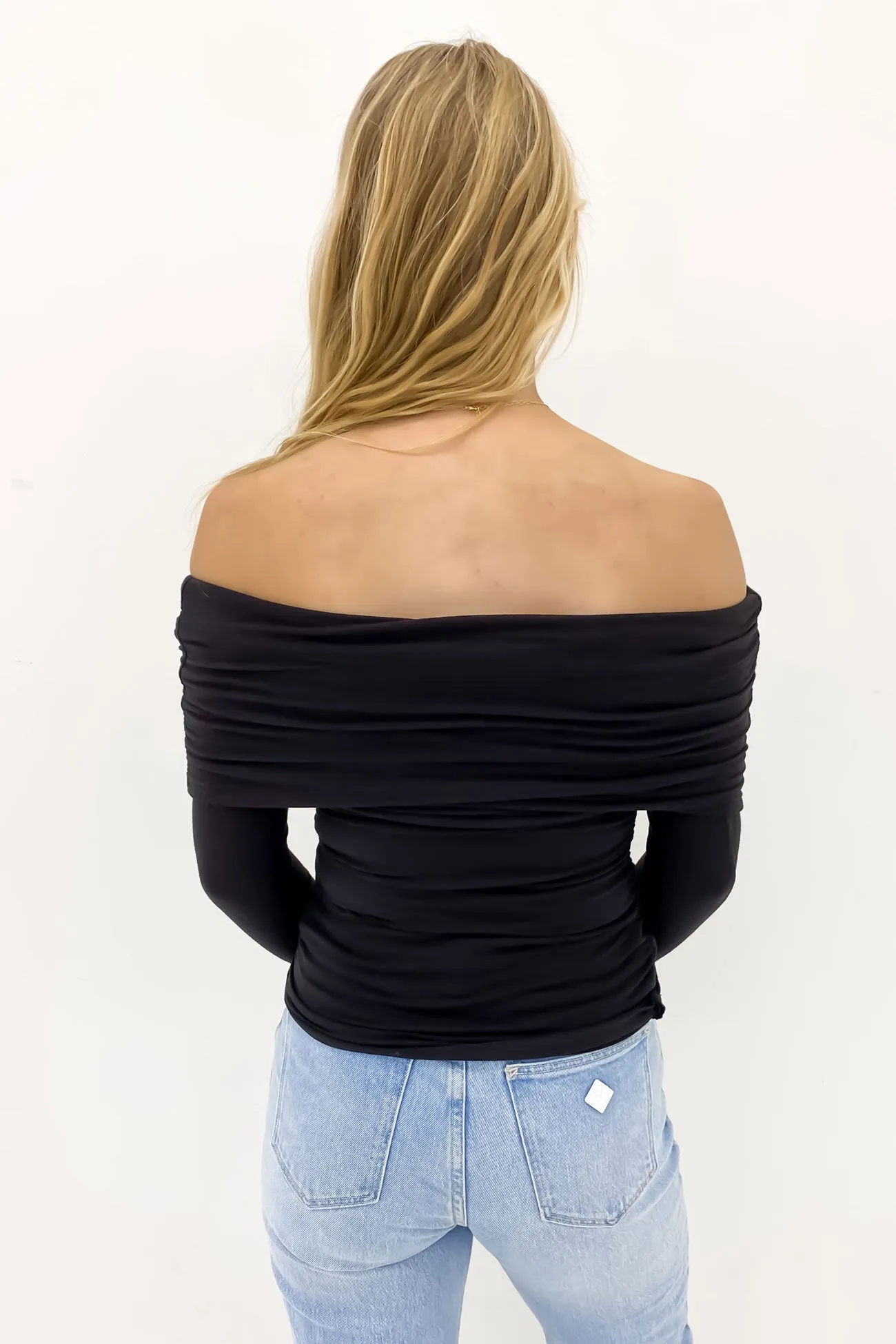Ashleigh Top Black Plain look Fruit