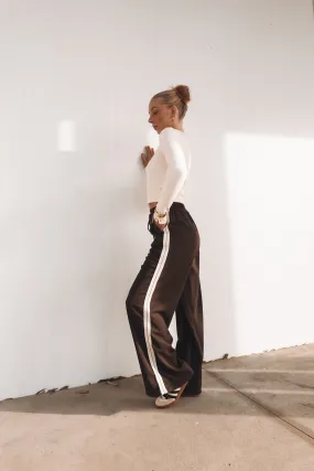 Outdoor Comfort Fit Brodi Pant Chocolate