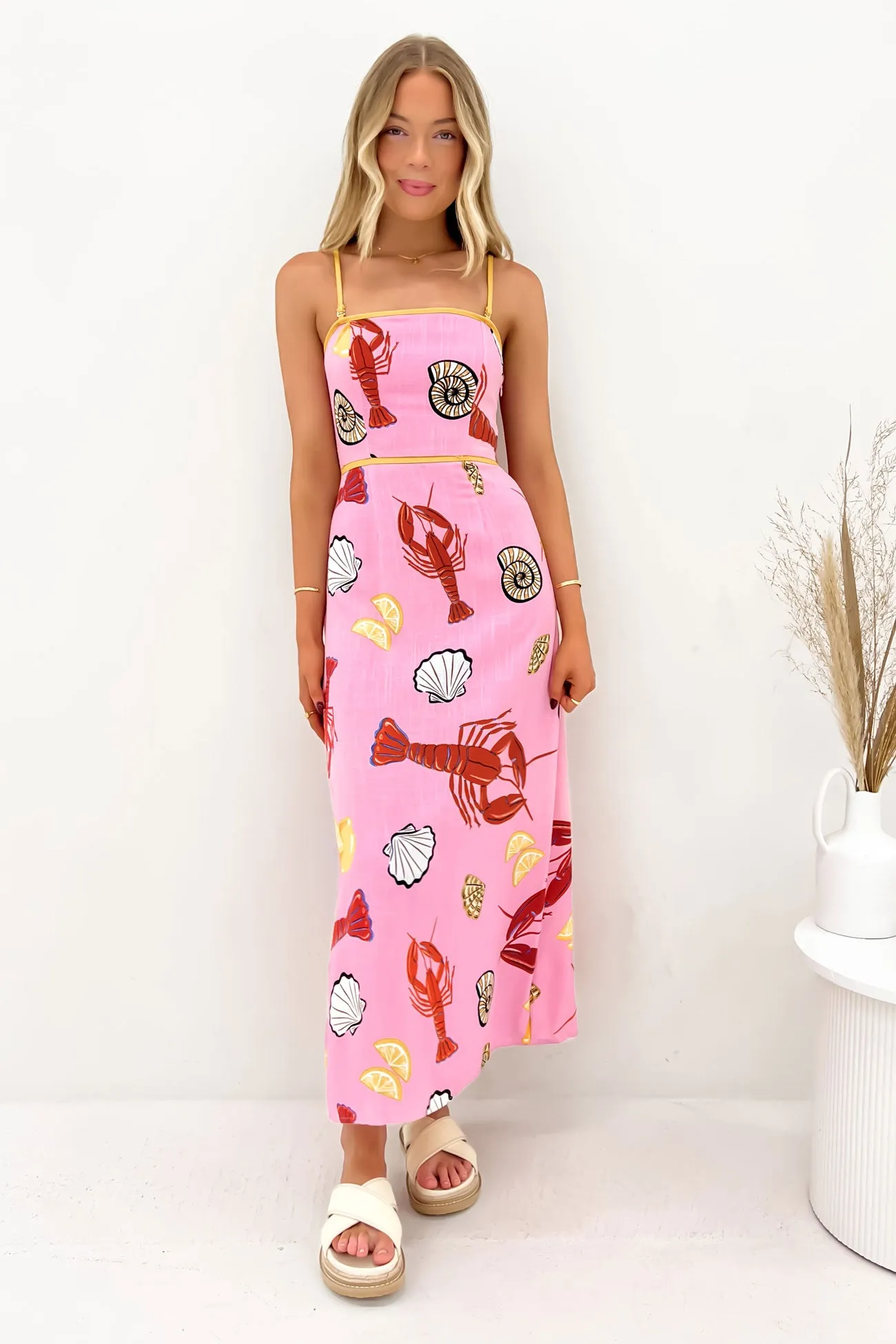 Cove Midi Dress Oceania Sweetheart-Neck