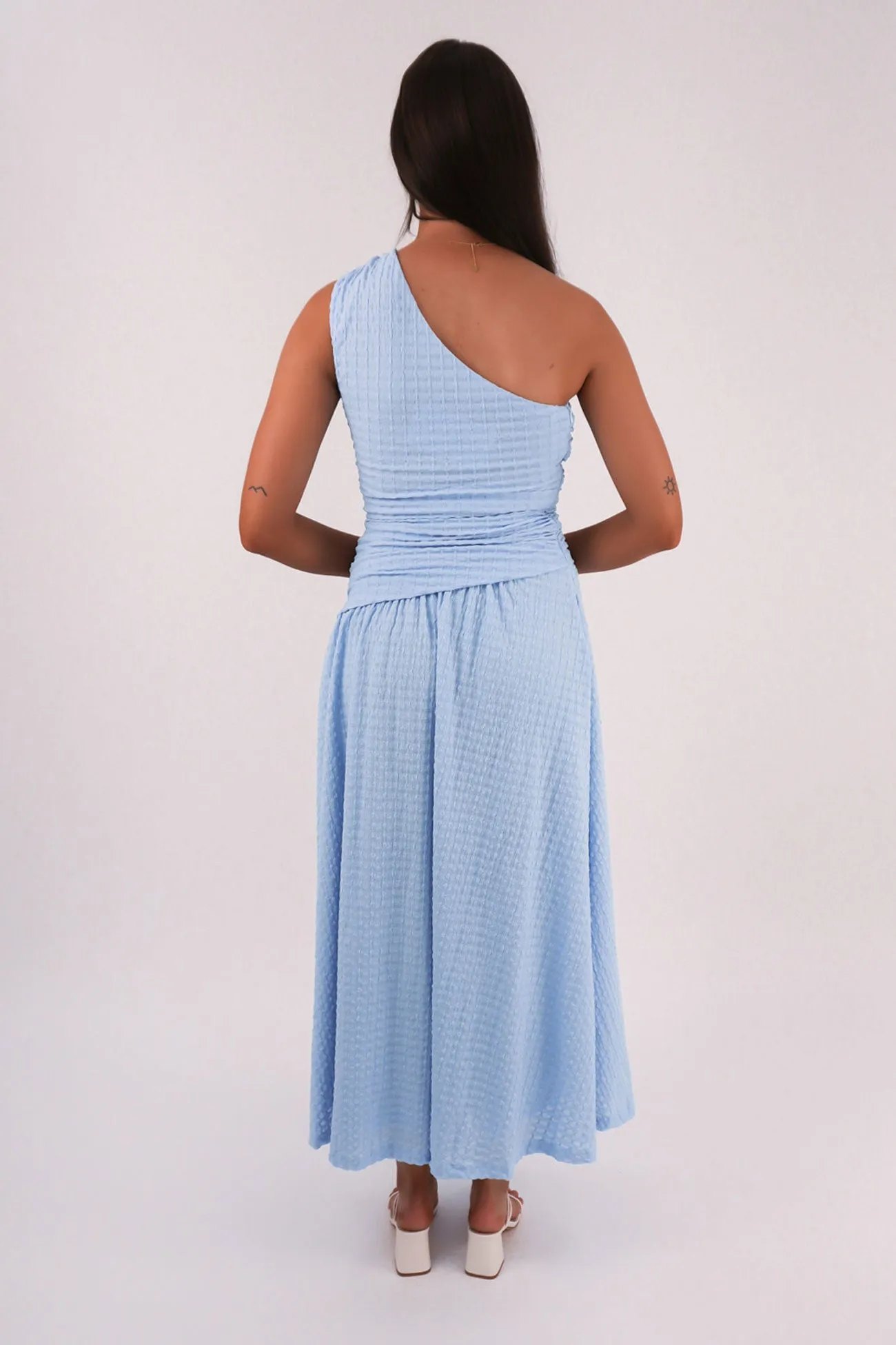 Monique Maxi Dress Blue Dreamy Drape