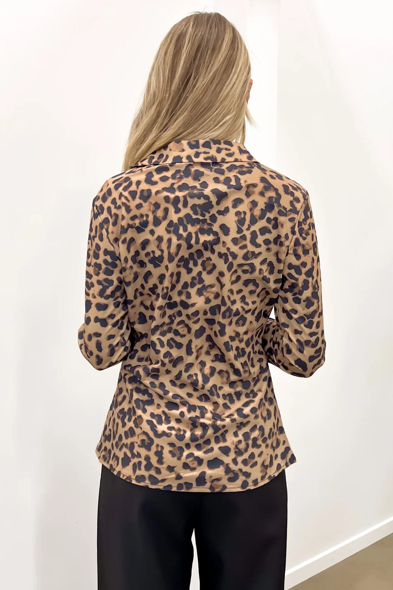 Haylee Top Leopard color - fast