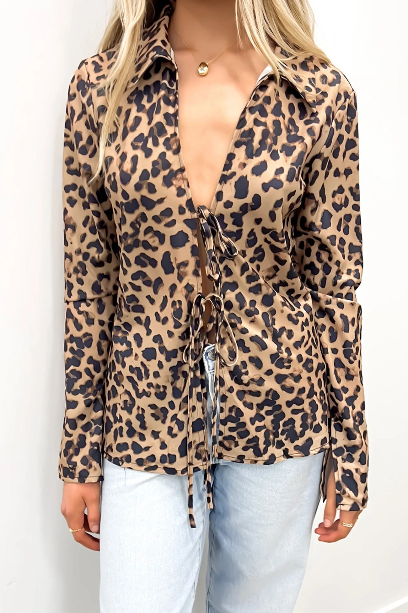 Haylee Top Leopard bedroom