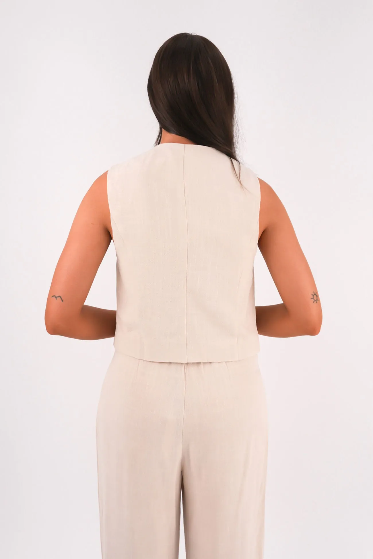 with collars Natalia Vest Bone