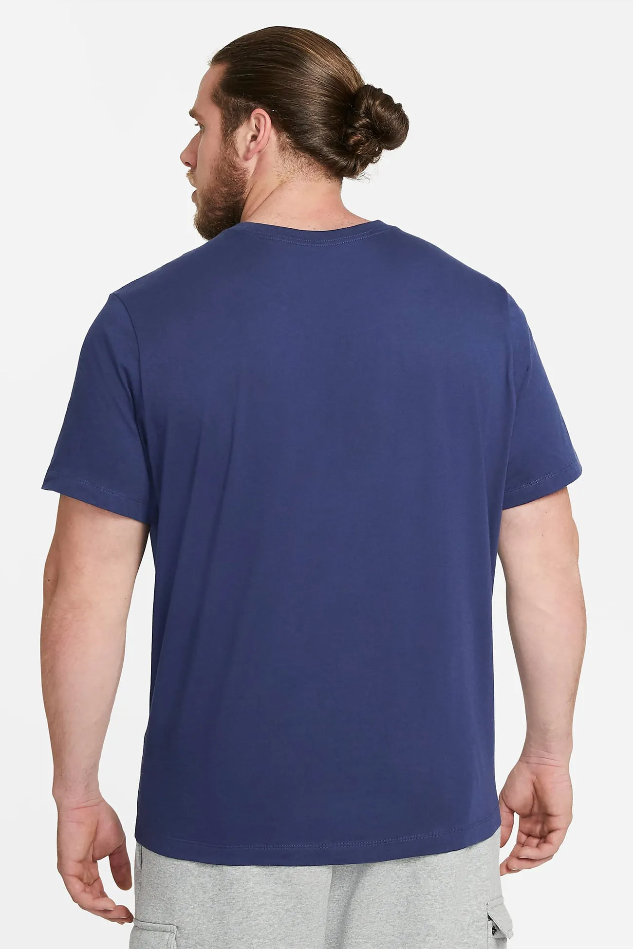 Chic Vibe Perfect Fit Nike Sportswear Club Tee Midnight Navy