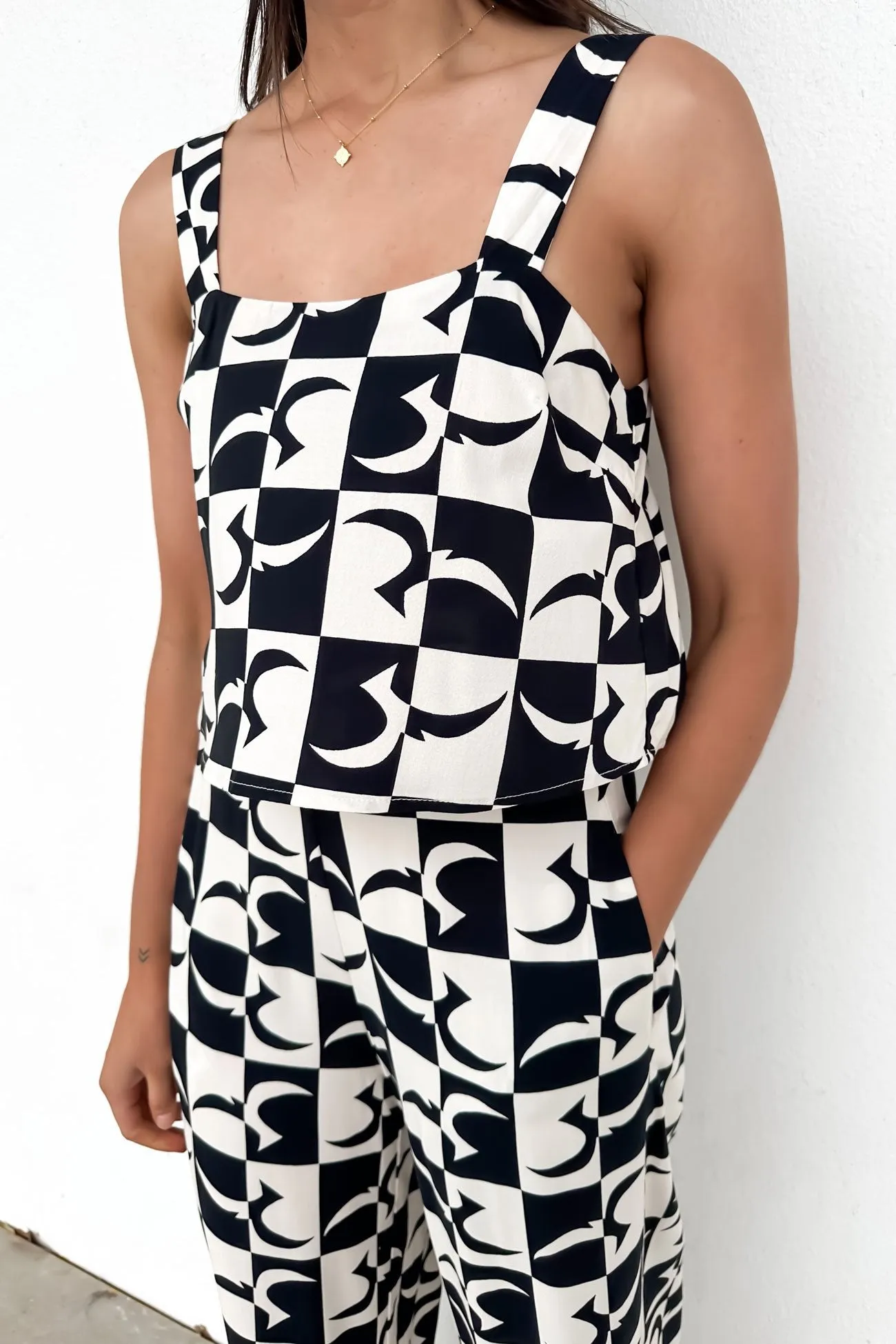 Nyla Jumpsuit Beige Black Geo Beach Dynamic