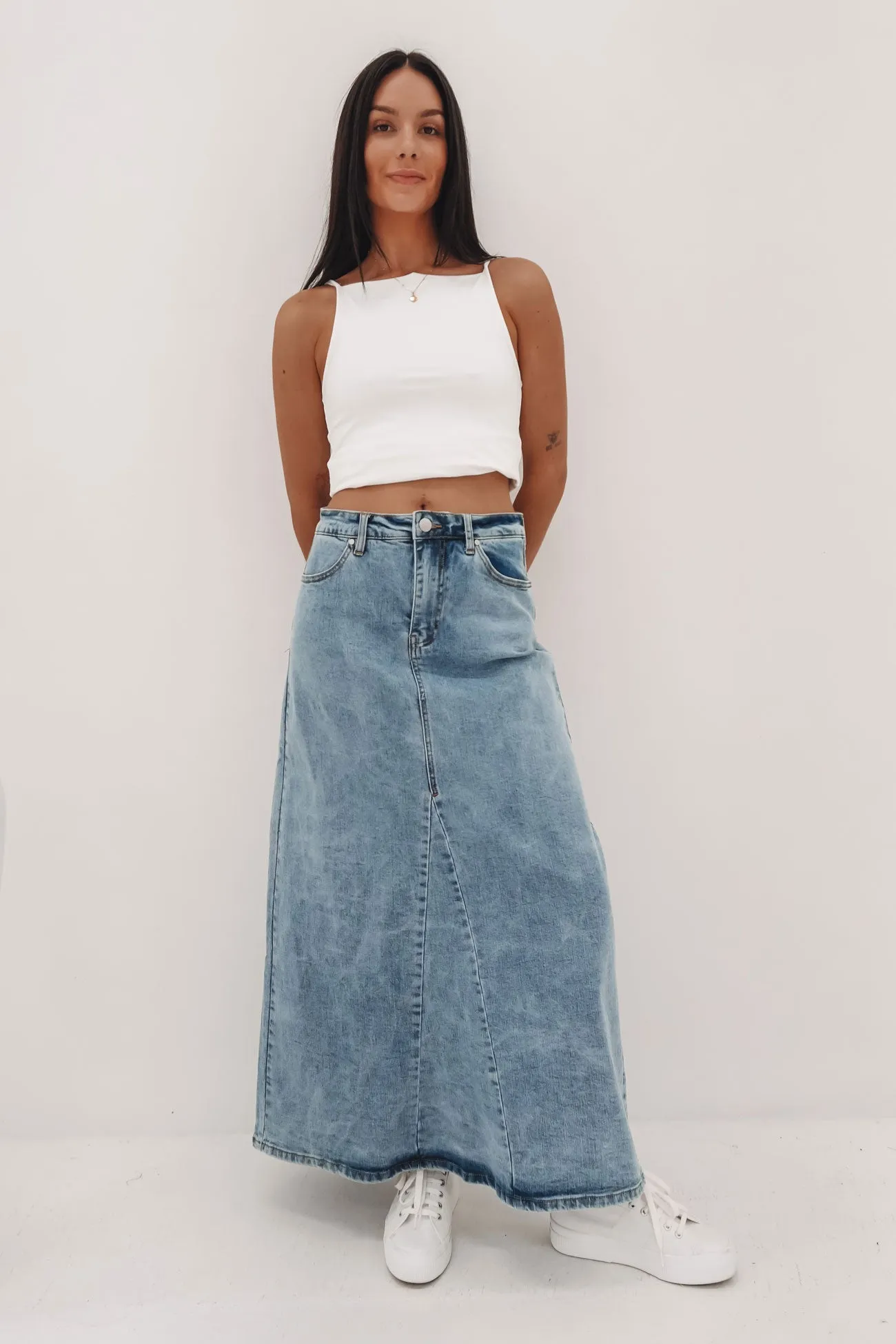 Twist Front Design Refined Sophistication Parsons Comfort Skirt Classic Wash