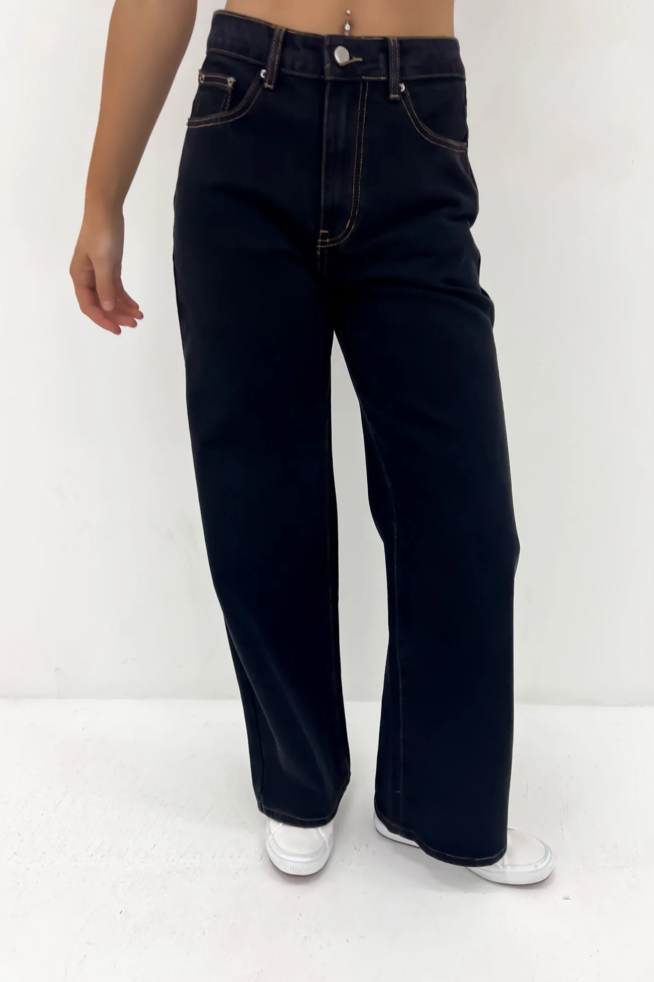 Adele Boyfriend Jean Black Flexible Fabric