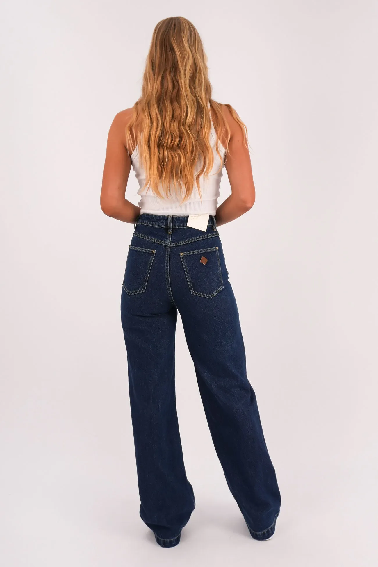 Shopping Day Vibrant Office Wear A 94 Wide Jean Tara