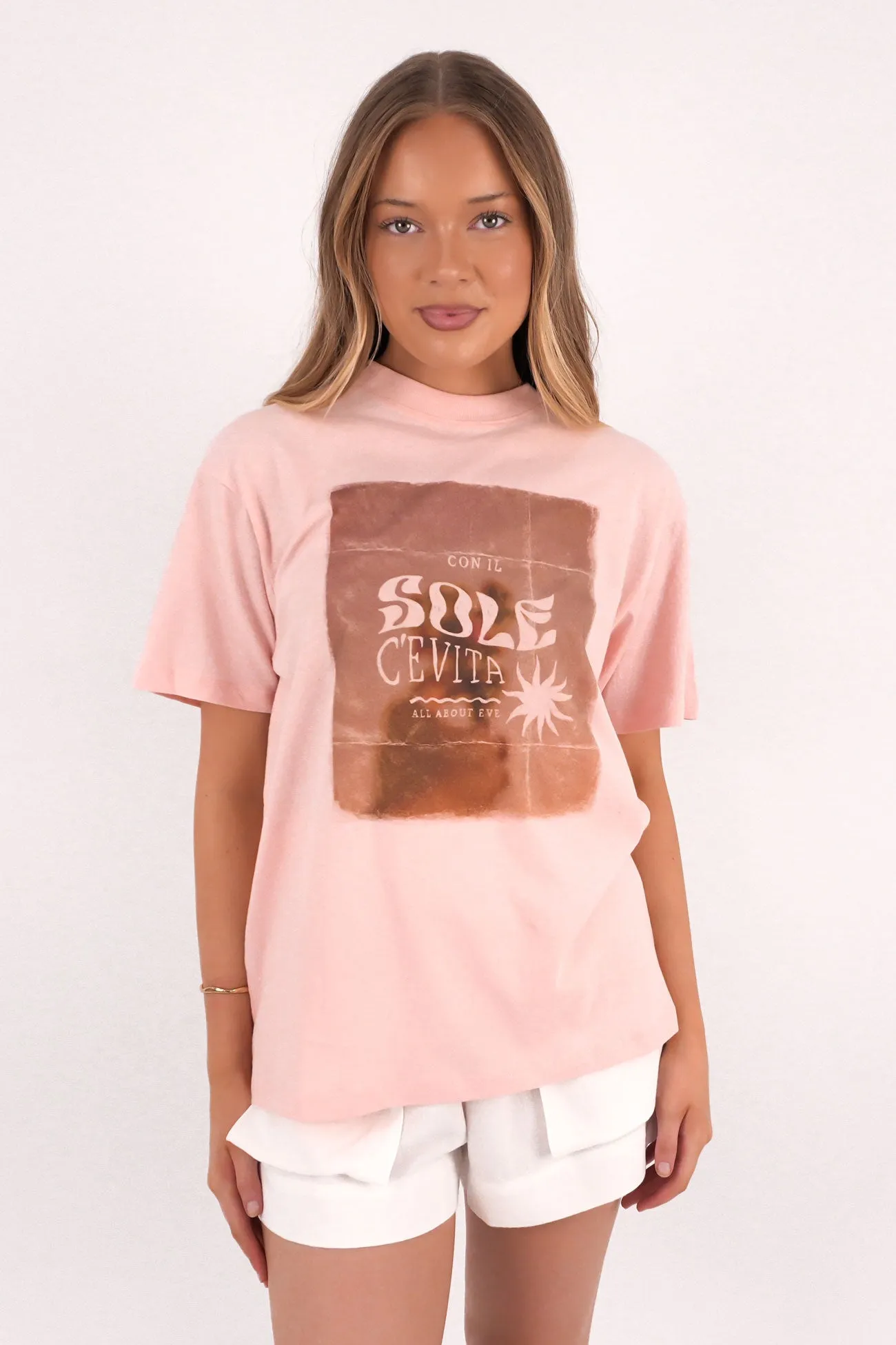 Postcard Relaxed Tee Rose Airflow Ventilation Design