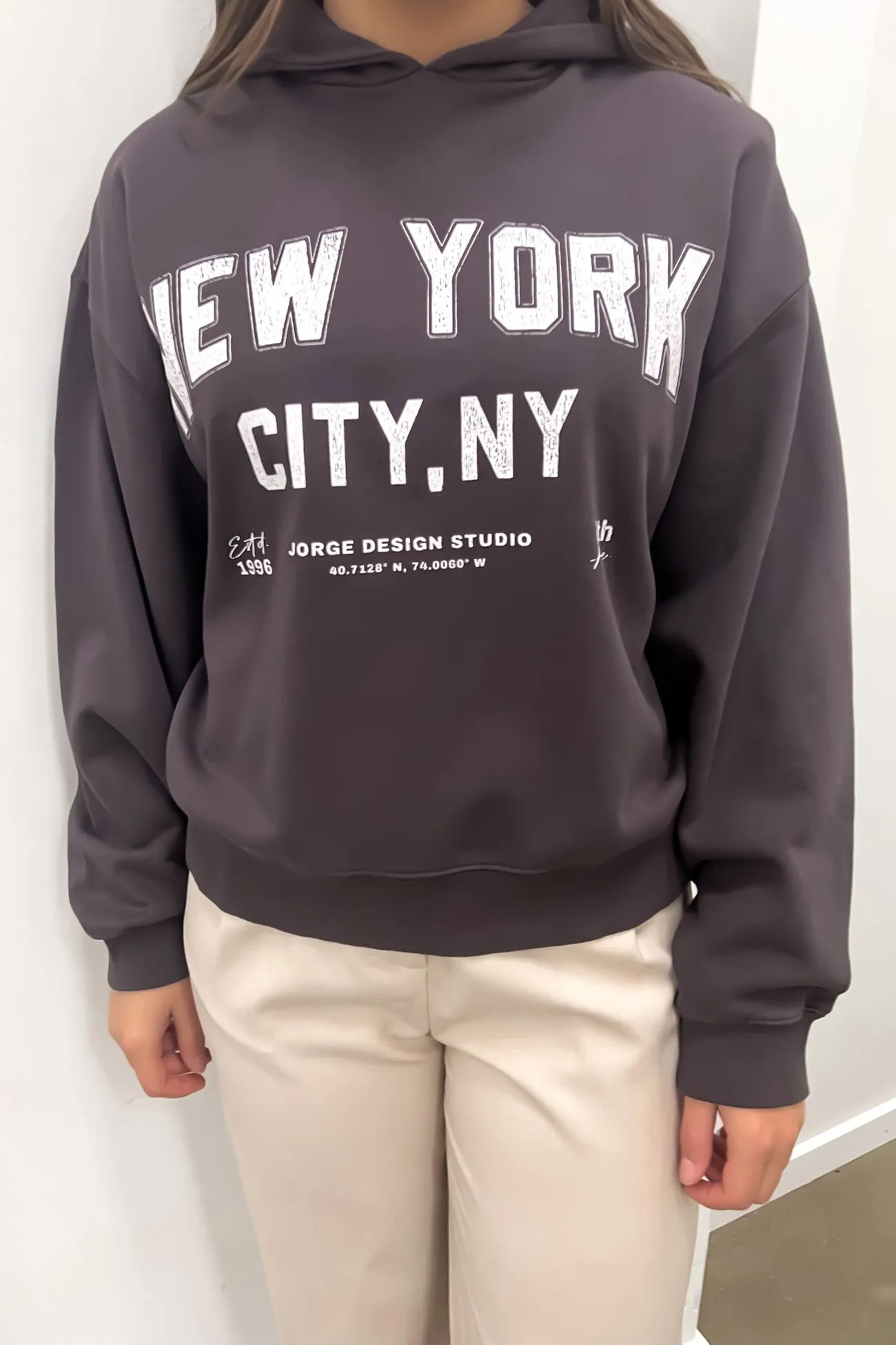 New York Hoodie Washed Black Light Diffusing Fabric Classic Fit