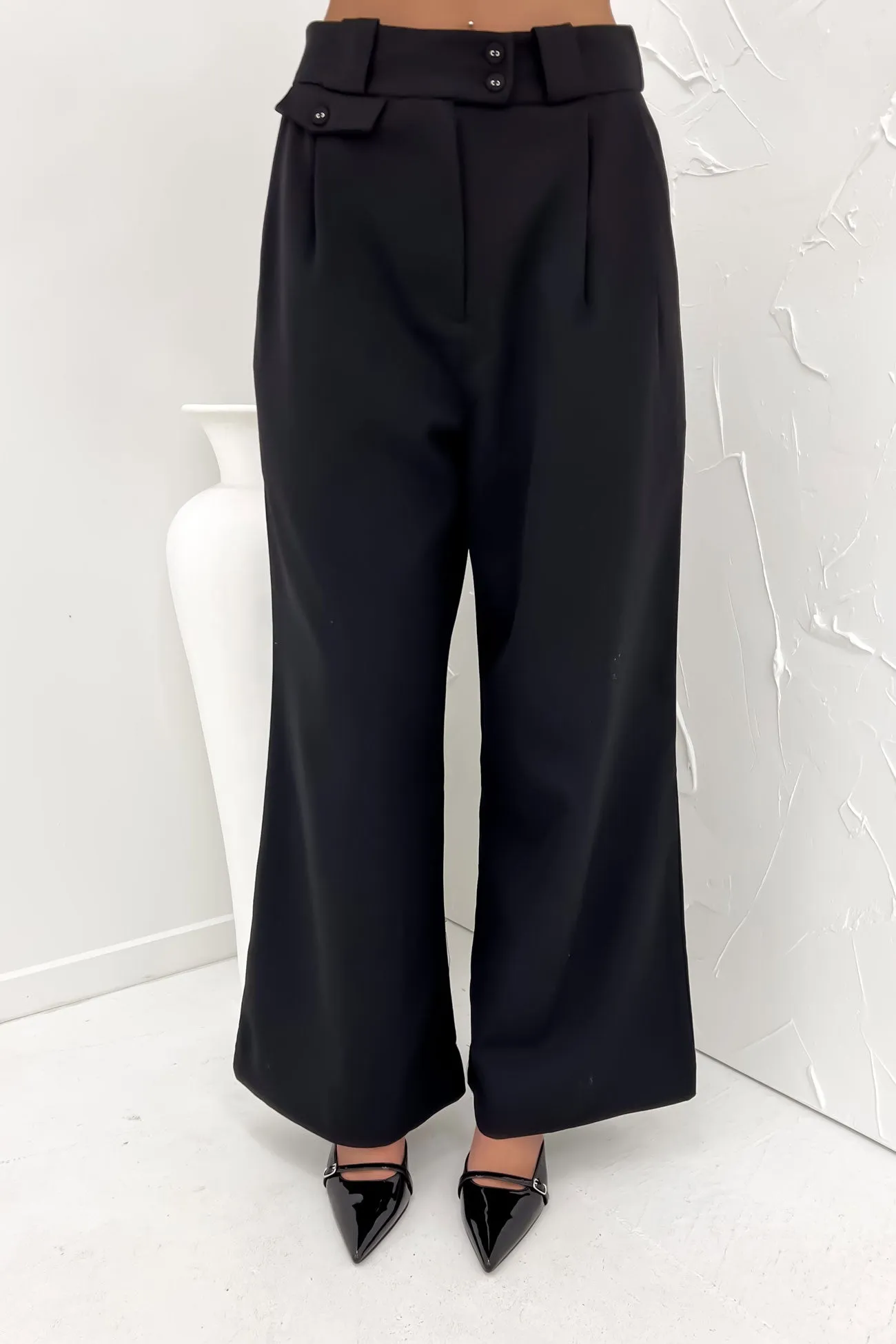 Soft Touch Material Liarna Pant Black