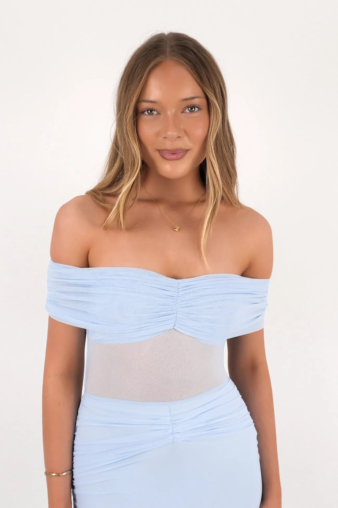Issey Maxi Dress Blue Subtle pattern Seasonal Fit