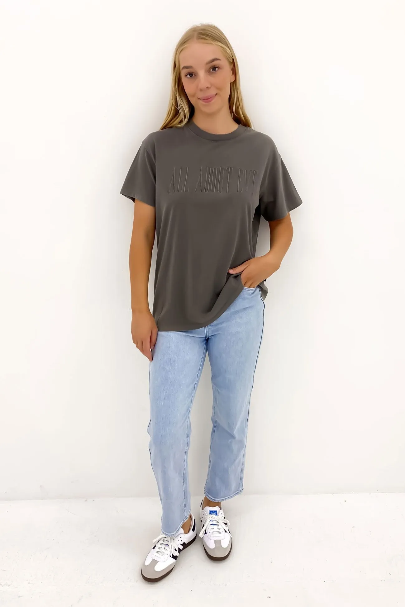 Heathered Texture Ultra Soft Blended Textile Heritage Tee 2 Charcoal