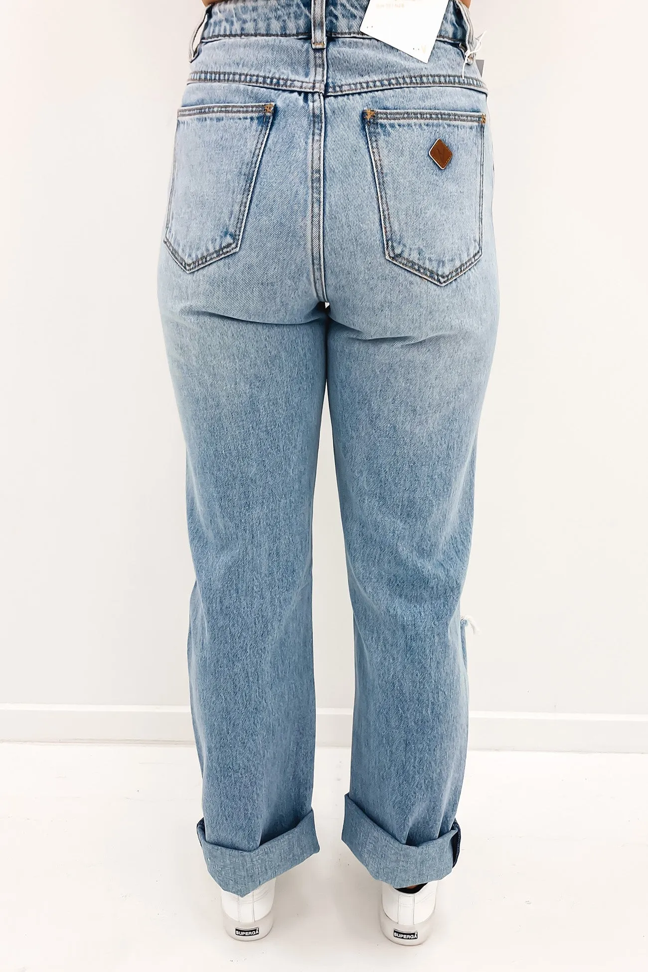 Cool Essentials A 94 High Straight Jean Suzie Rip