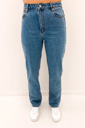 Stretch Soft A 94 High Straight Jean Georgia