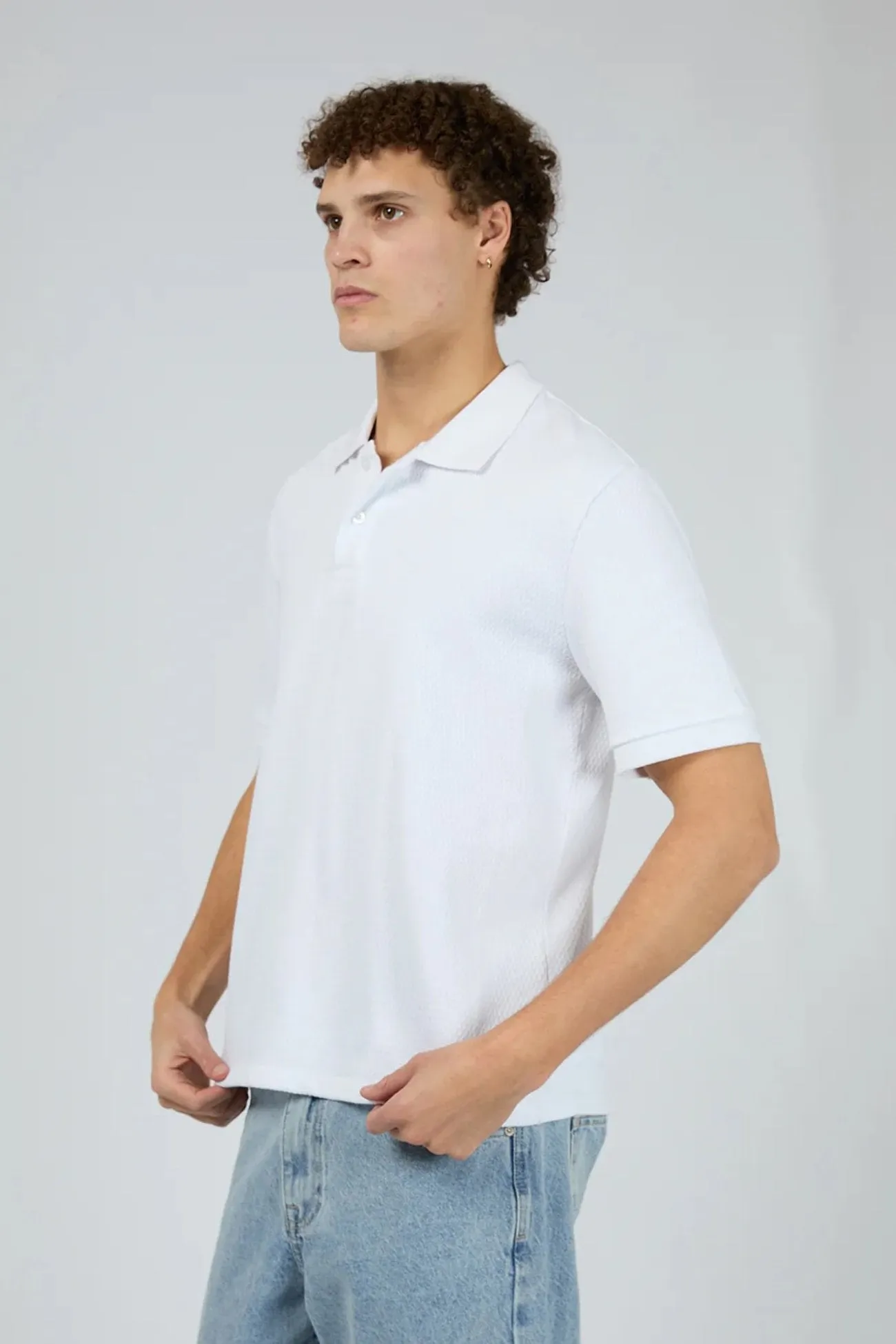 Waffle Polo White Trendy Look