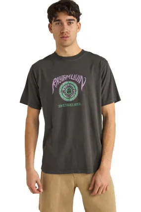 Trendy Basics Double Stitched Seams Universal Sound Vintage Short Sleeve T-Shirt Vintage Black