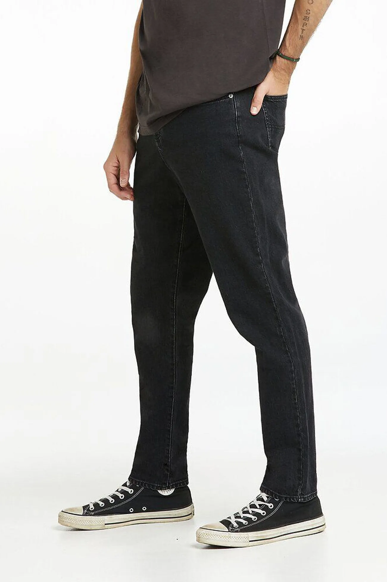R3 Taper Jean Galaxy Street Routine Gym Ready Evening Stroll