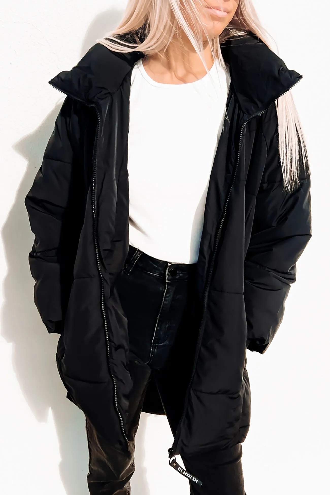 Stretchable Fabric Rainy Day Option Remi Luxe Midi Puffer Black