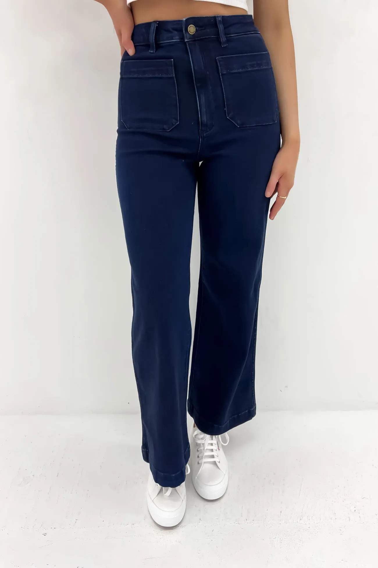 Spring Mood Bold Look Sailor Jean Dark Stone