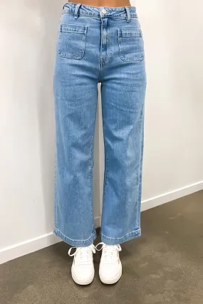 Sarah Wide Leg Jean Light Blue Morning Stroll Streetwear Fan