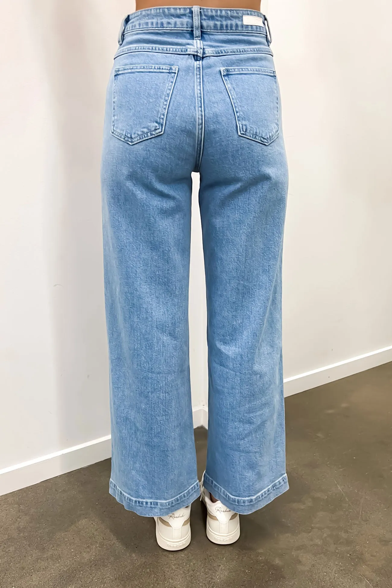 Sporty Look Sarah Wide Leg Jean Light Blue