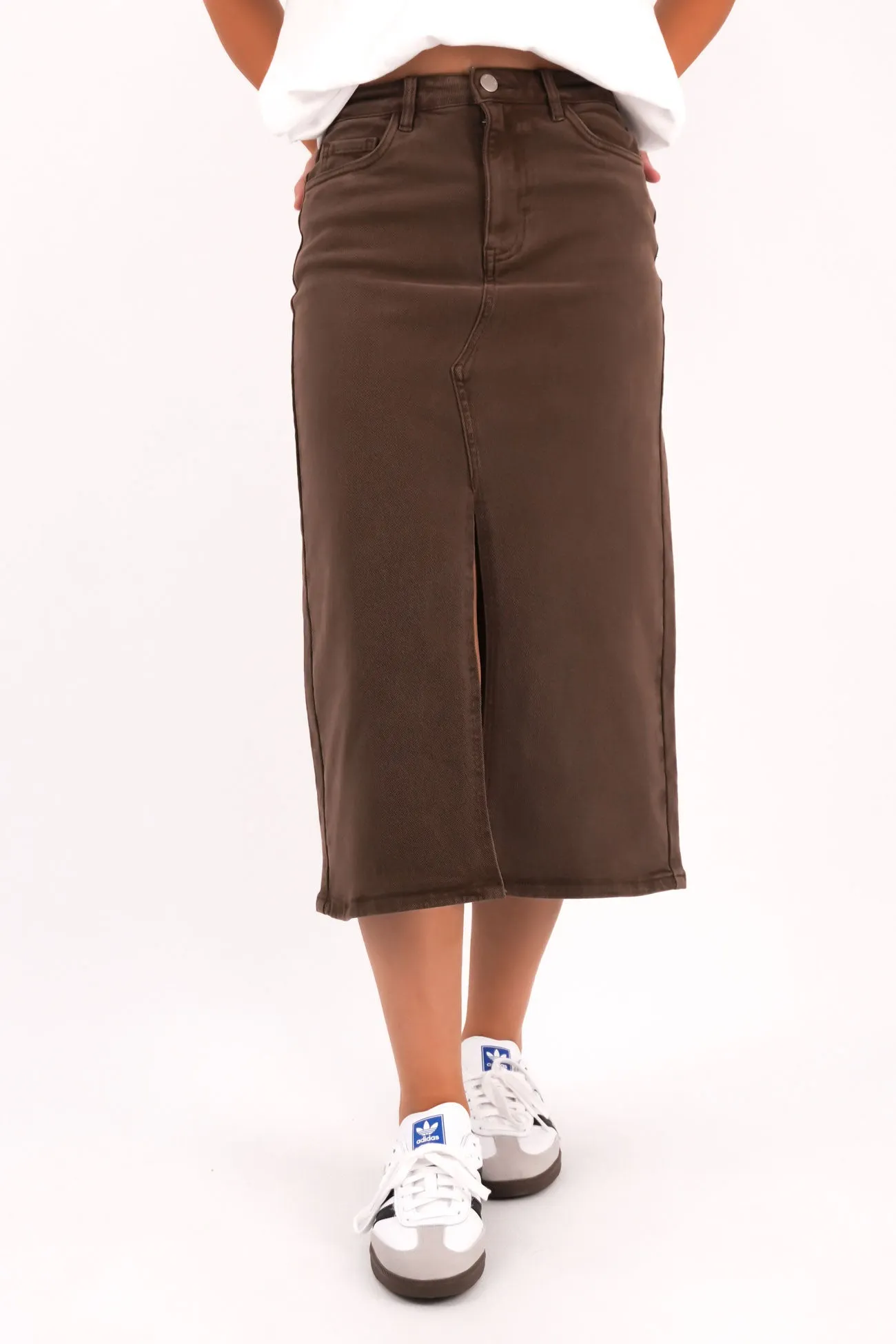 Travel Ready Scout Midi Skirt Chocolate