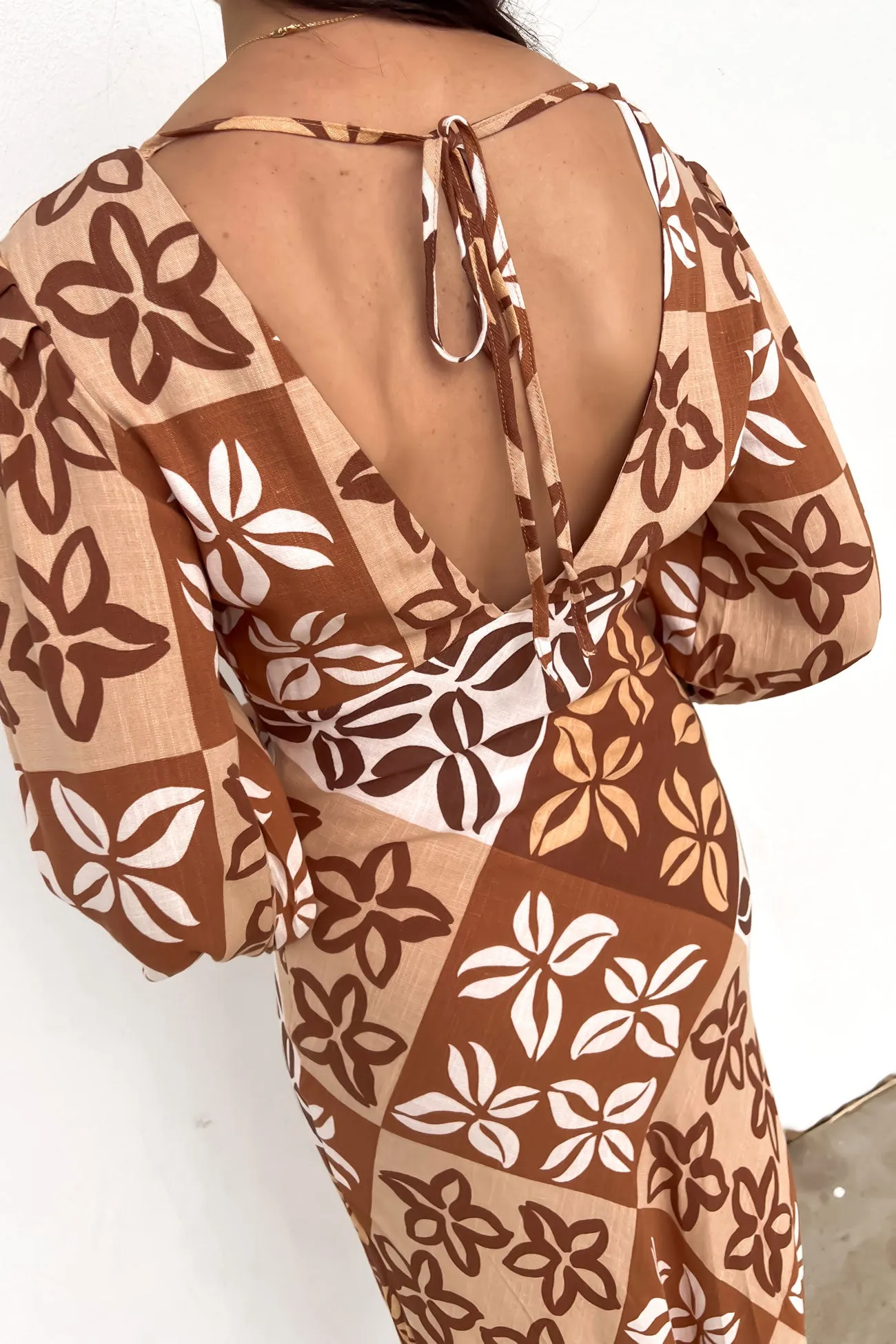 Timeless Fit Dreamy Look Tylah Maxi Dress Brown Milan