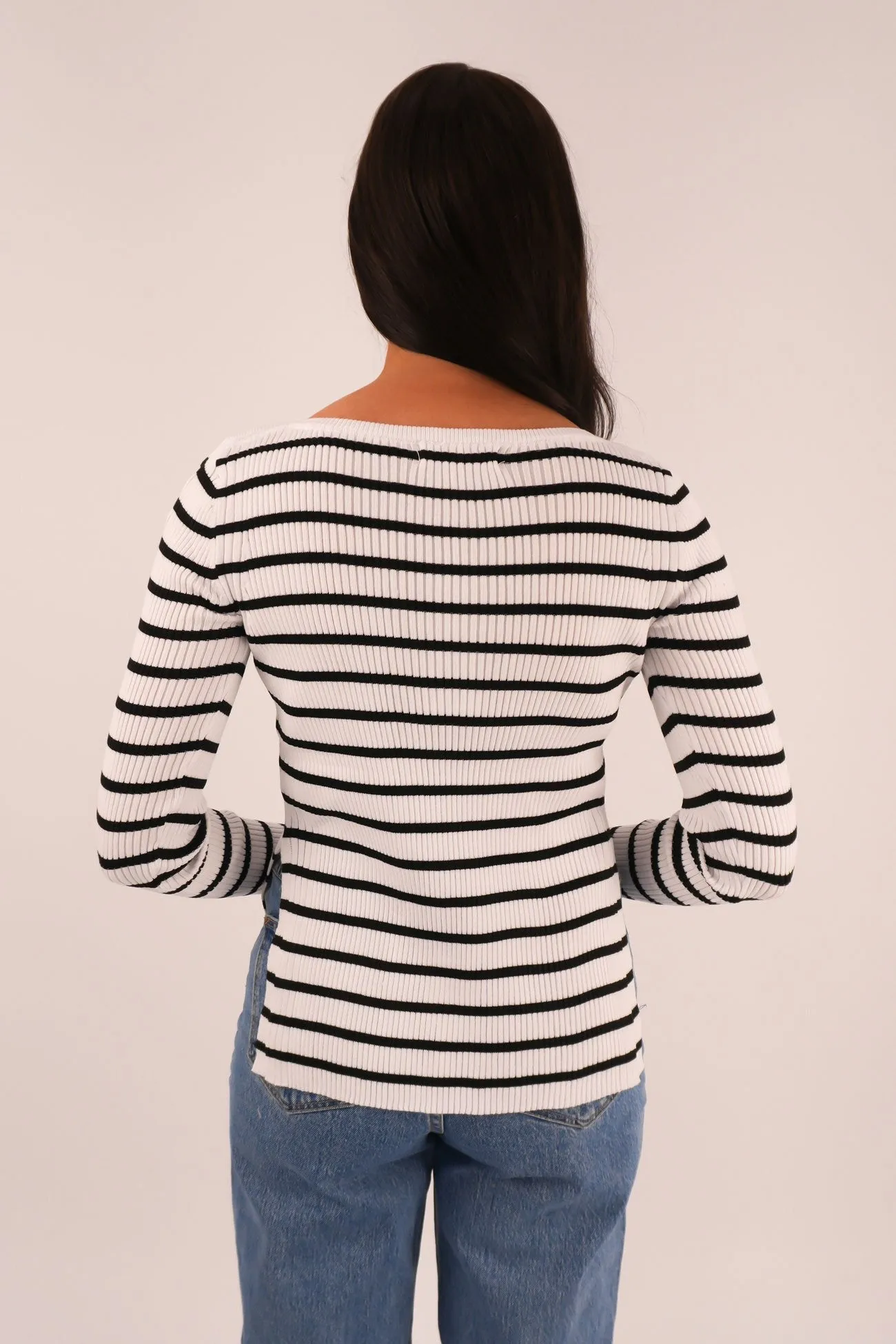 Misu Long Sleeve White Stripe Pre Shrunk Cotton Blend Plateau area