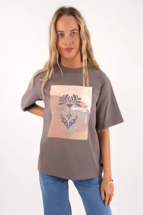 Shoot Tee Coal Soft Fit Wear Essential Comfort