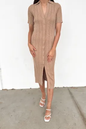 Refined Vibe Day Magic Shylie Ribbed Midi Dress Beige