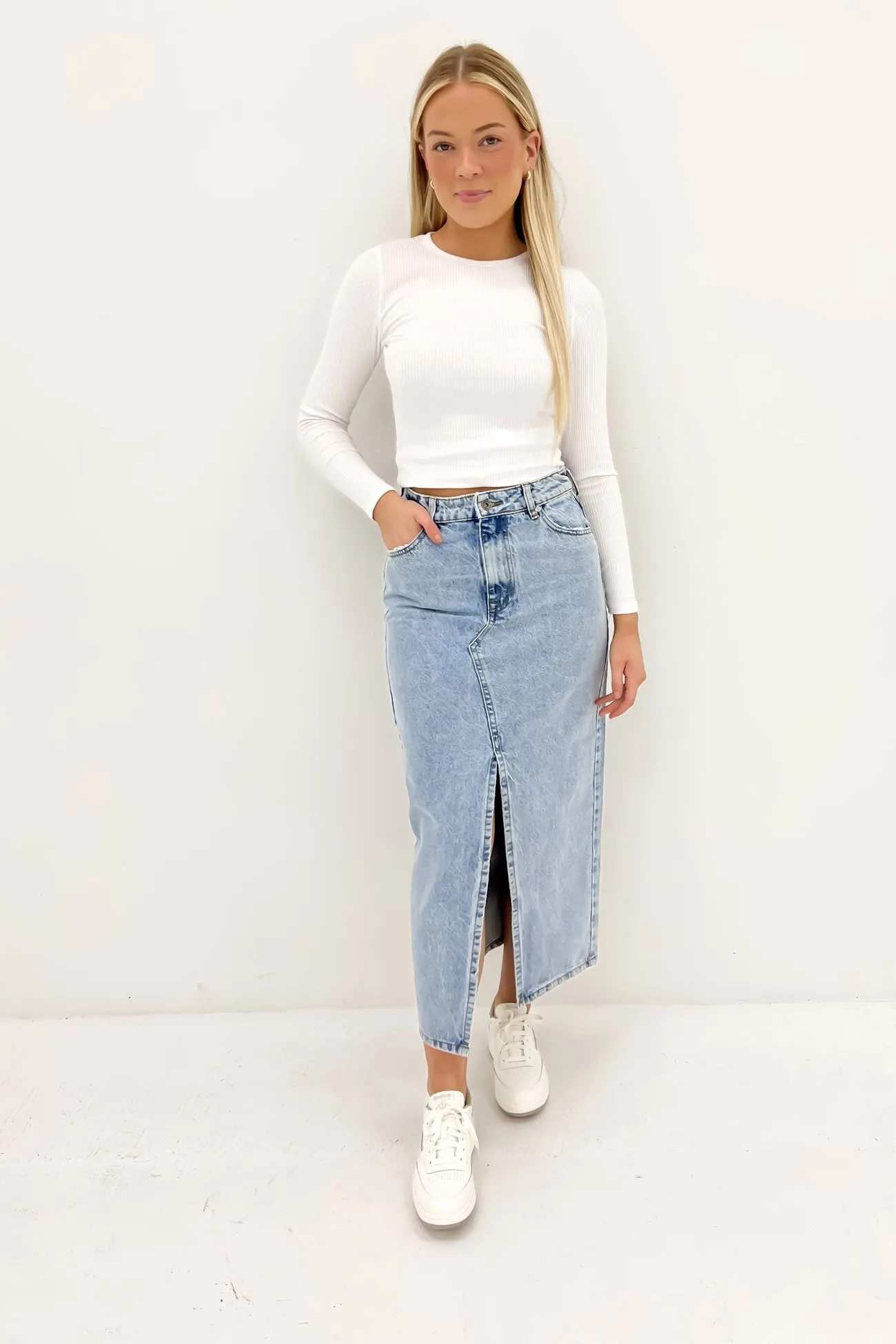 Texture Focus Eva Maxi Skirt Light Blue