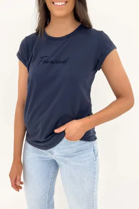 Signature Tee Navy outdoor concert
