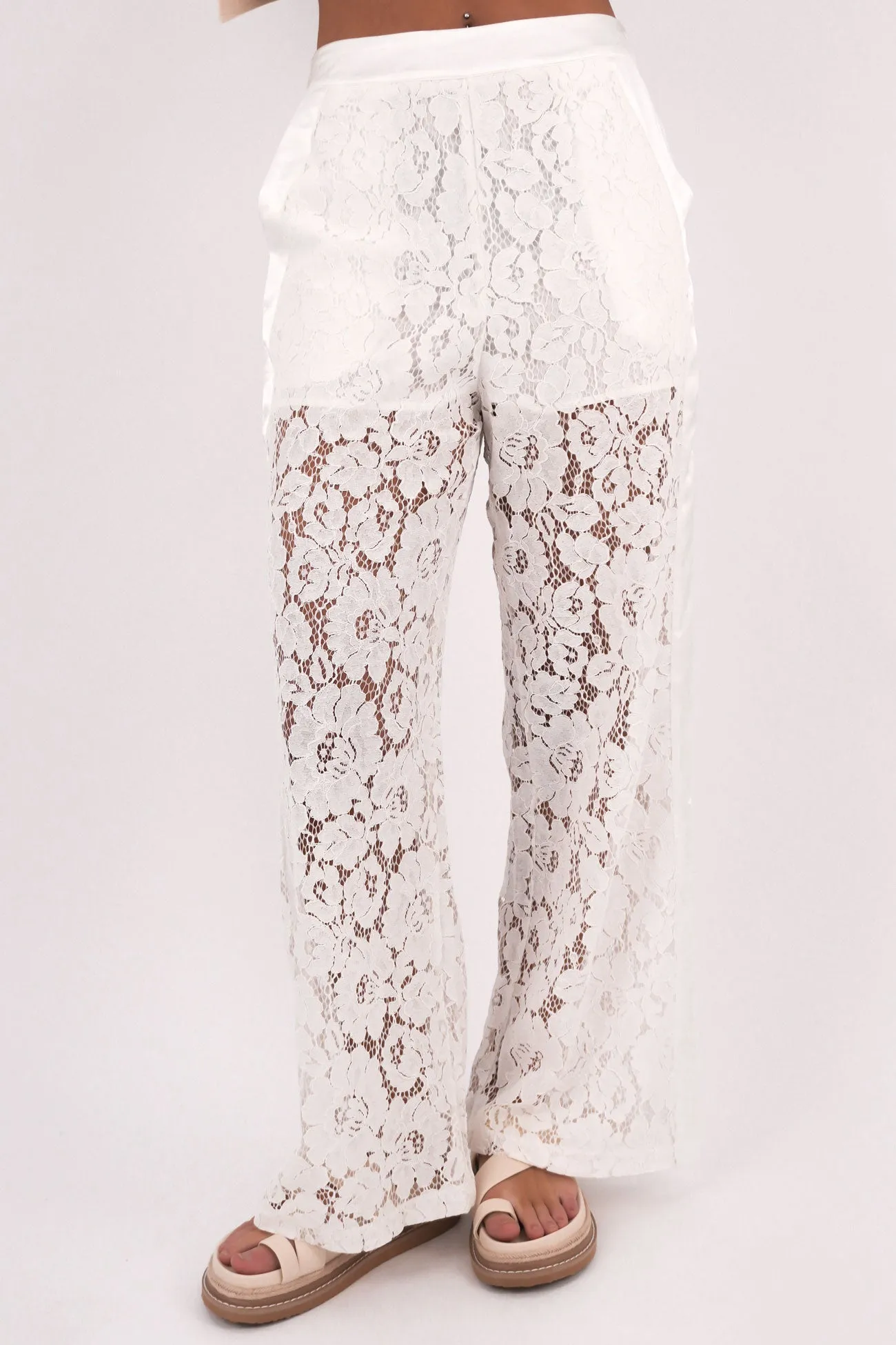 Performance Comfort Hypoallergenic fabric Sunna Lace Pant White