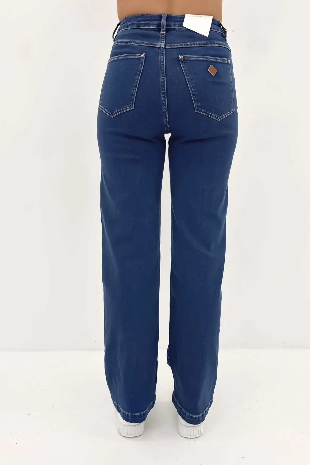 A 94 High & Wide Jean Ruth Base Attire