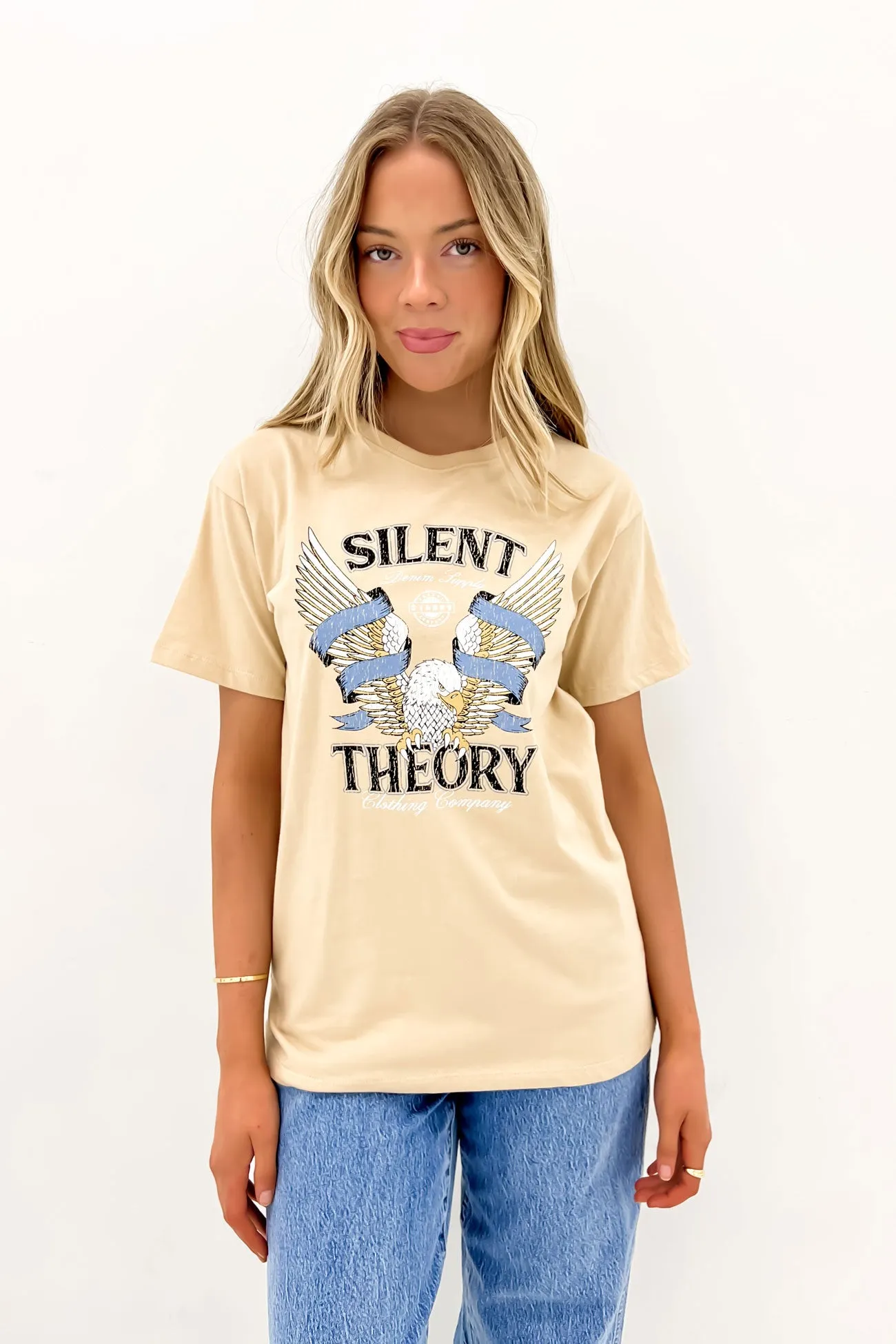 Versatile Wardrobe Piece Spirit Tee Oat