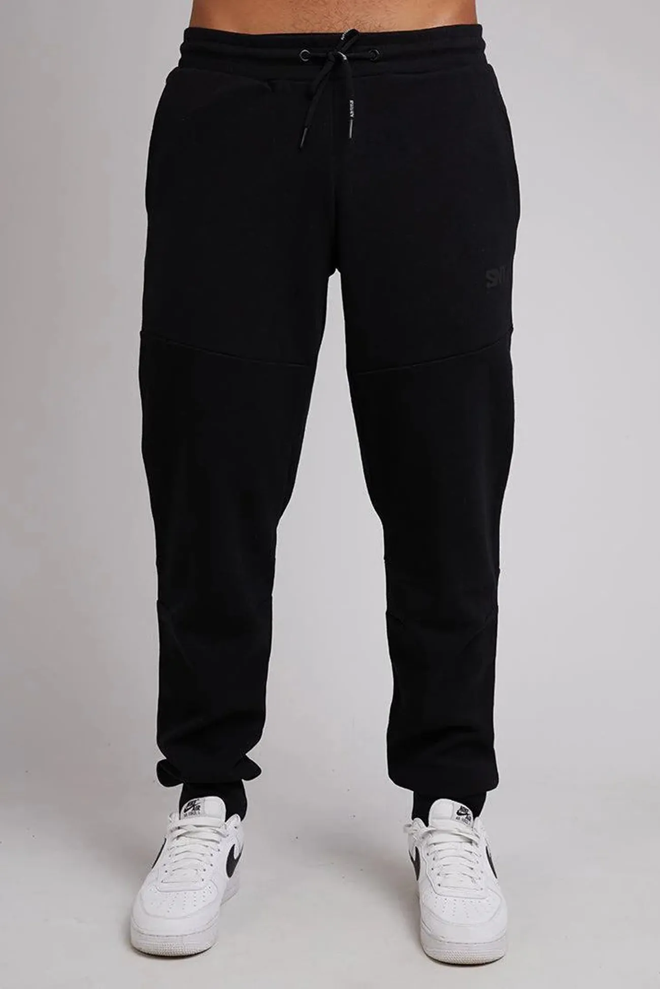 Casual Layer Tech Track Pant Black